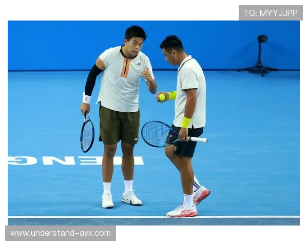 网球界最新赛况解析顶尖球员激烈对决全程回顾